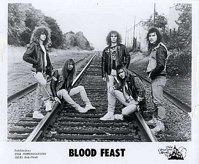 邦楽 BLOOD FEAST GISM Blood Feast Serves Up a Smorgasbord of Splatter! - YouTube