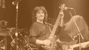 Brain West-Bass Guitar